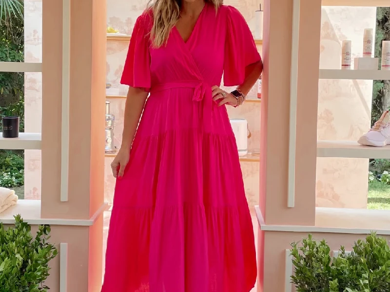 Spring Season Fashion Guide: Must-Have Outfits for 2025 flowy dress